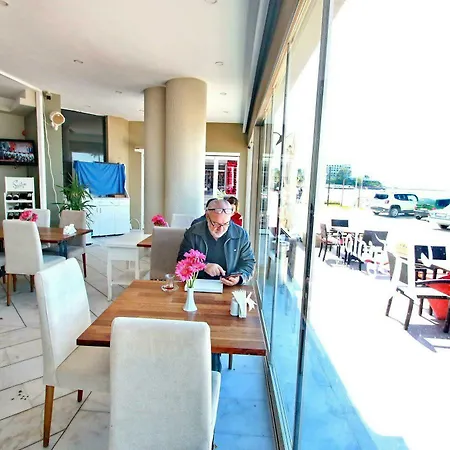 Asena Hotel 3*